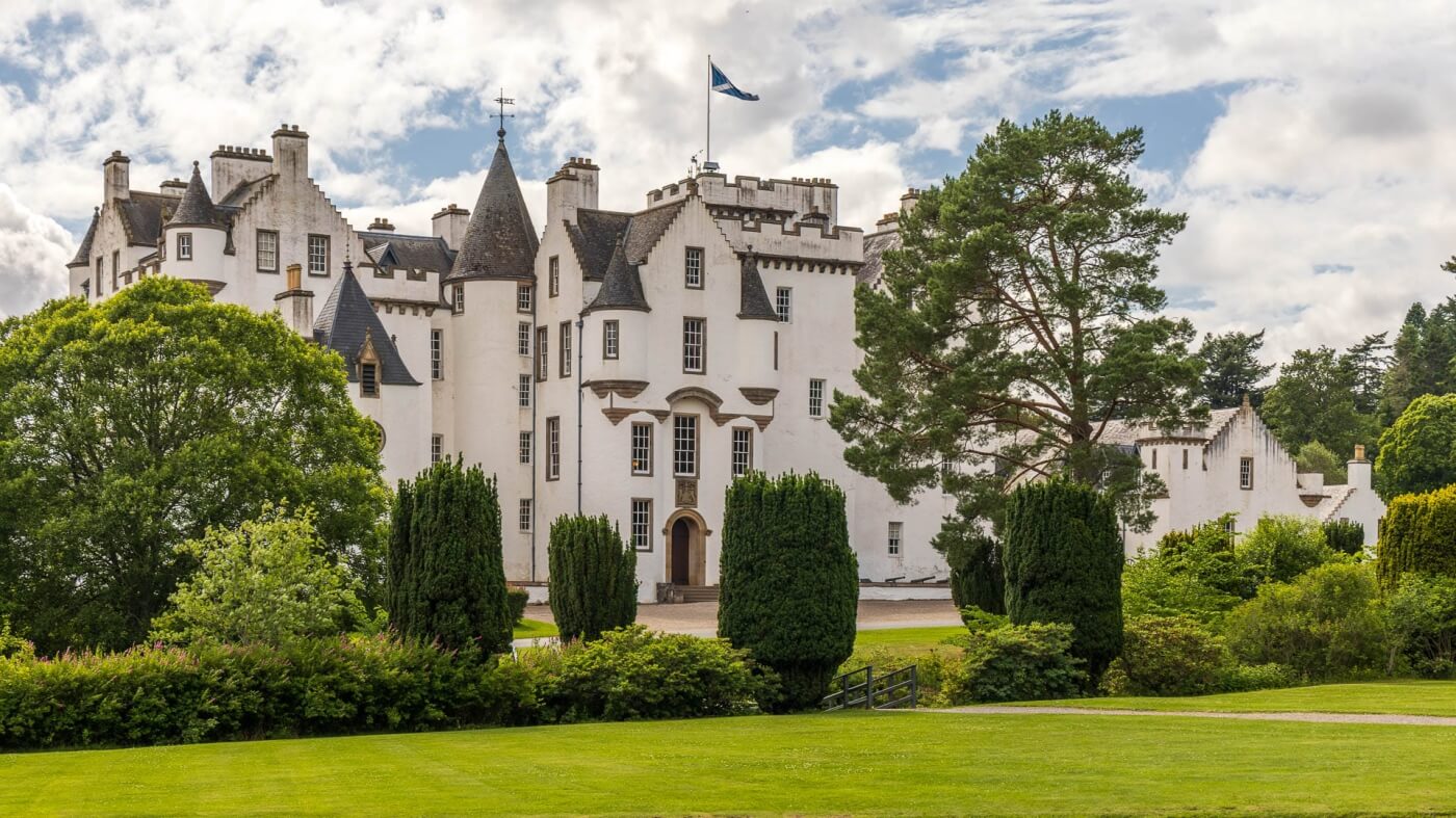 Blair Castle en Perthshire durante una ruta por Escocia
